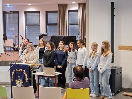 Außerschulische Aktivitäten 5